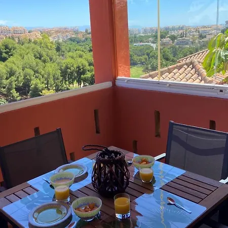 Apartment Hill View Torrequebrada